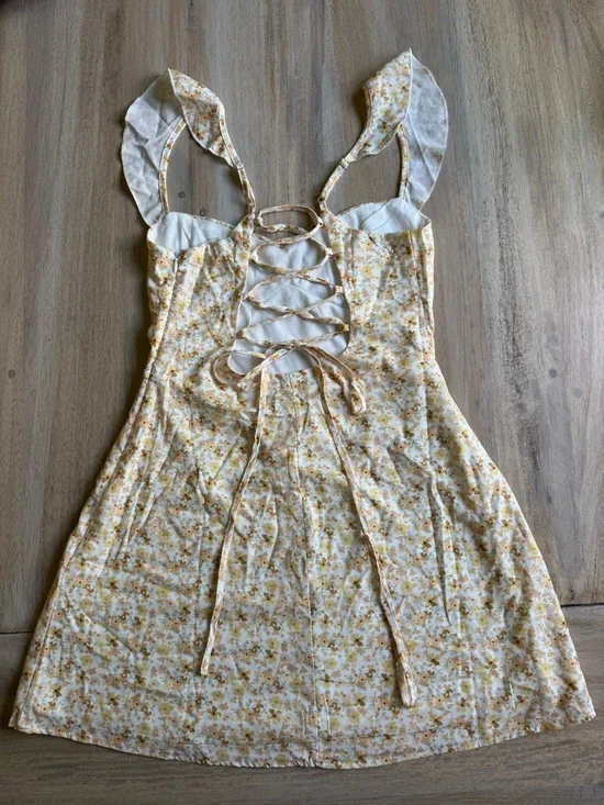 NWT Princess Polly Landon Mini Dress Yellow Floral Petite US 4 - Picture 5 of 6